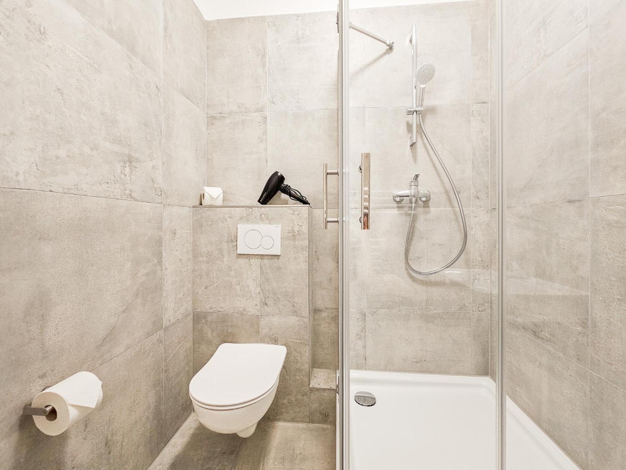 Raj Living - Studio Wohnungen - 15 Min Zur Messe Dus Dusseldorf Luaran gambar