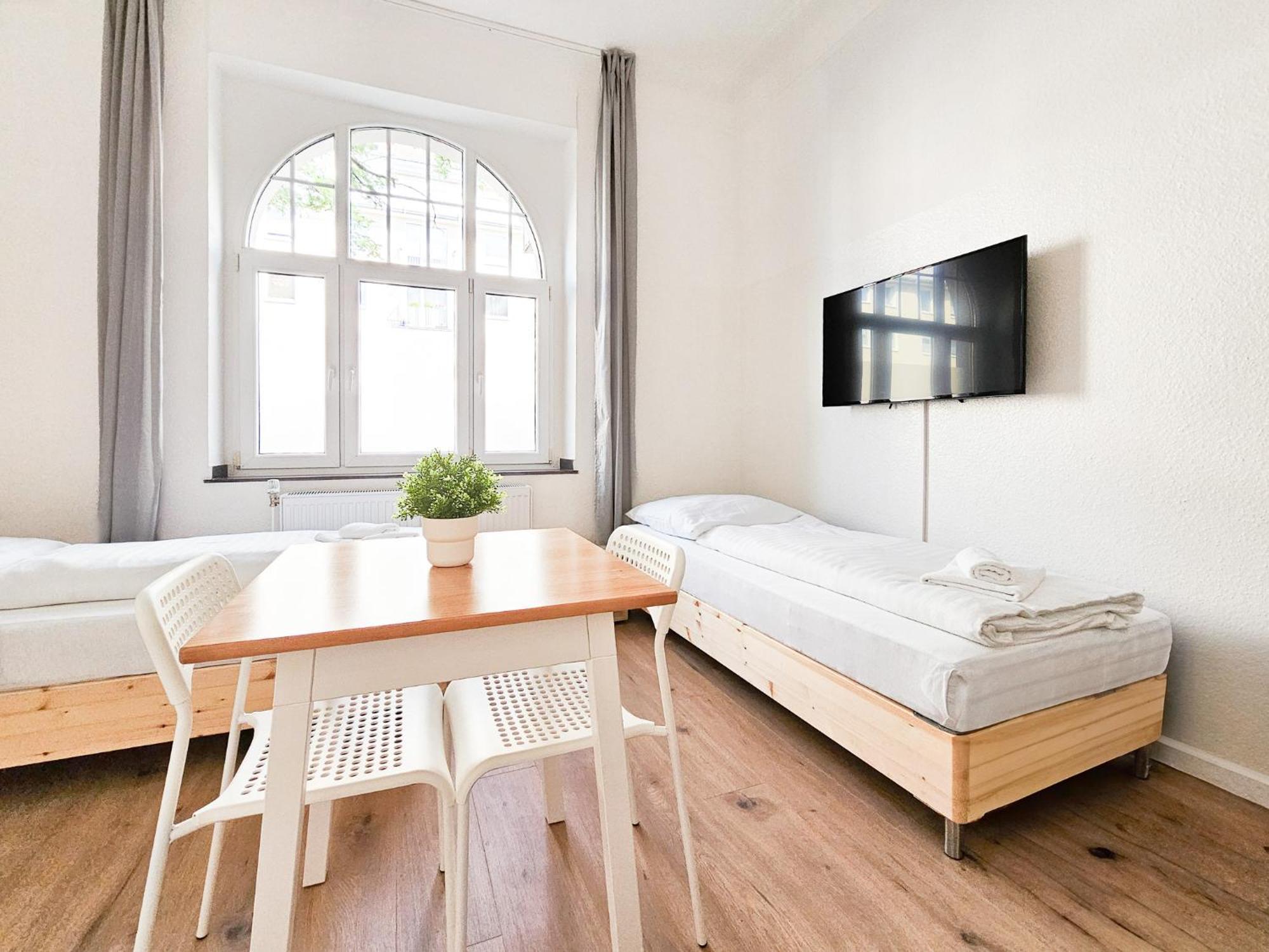 Raj Living - Studio Wohnungen - 15 Min Zur Messe Dus Dusseldorf Luaran gambar
